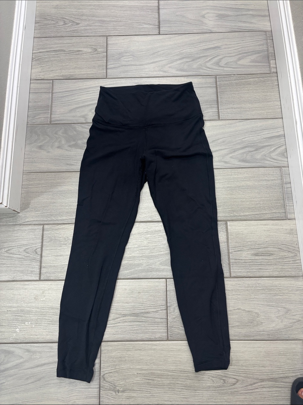 LULULEMON High-Waist Black Active Leggings